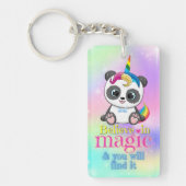 Magisches Einhorn-Panda auf Regenbogenuntergrund Schlüsselanhänger (Vorderseite)