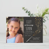 Magisches Foto Geburtstagsfeier Einladung (Stehend Vorderseite)