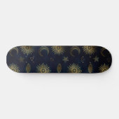 Magisches Gold Moon Sun Sterne Dunkelblaues Muster Skateboard (Horizontal)