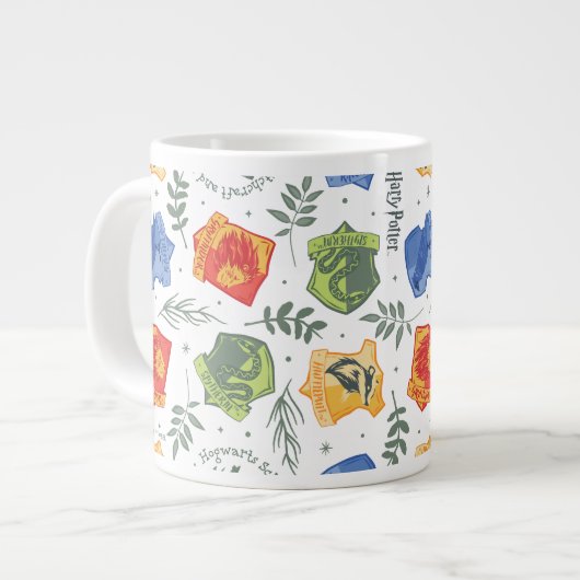 Magisches Herbologie-HOGWARTS™-Häusermuster Jumbo-Tasse (Vorderseite Links)
