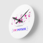 Magisches himmlisches Design von 'Liebe Potion' Runde Wanduhr (Winkel)
