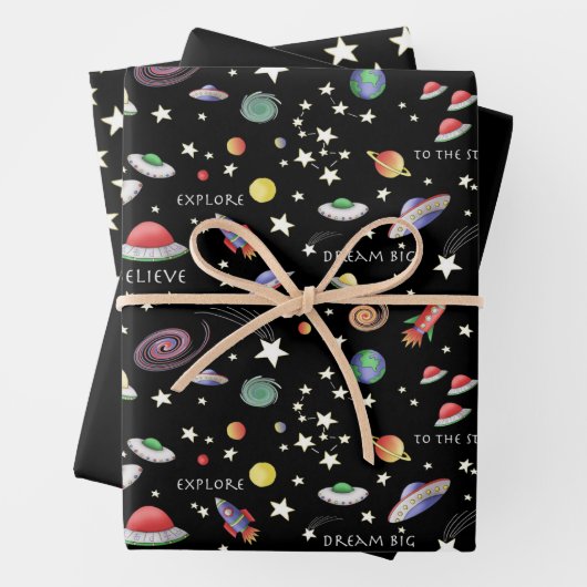 Magisches Universum schwarz Geschenkpapier Set (Beispiel)