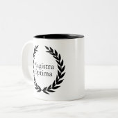 Magistra Optima Latin Teacher Zweifarbige Tasse (Vorderseite Links)