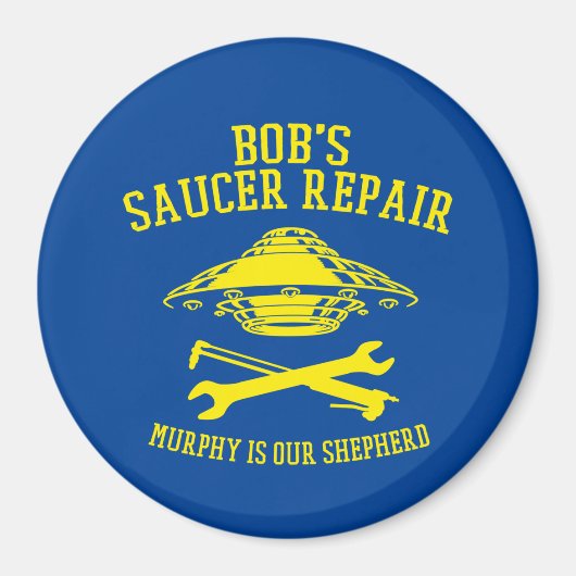 Magnet mit dem Saucer Repair-Logo von Bob (Vorne)