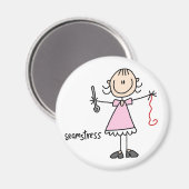Magnet mit Stickerfigur einer Schneiderin (Vorderseite/Rückseite)