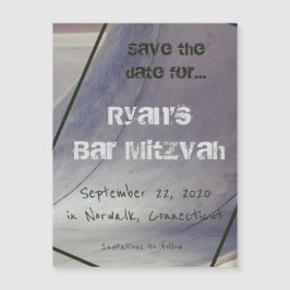 Magnetkarte auf der Skateboard Save the Date