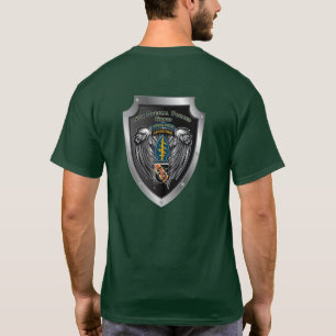 Magnificent 5th Special Forces Group (Im Flugzeug) T-Shirt