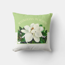 Magnolia Bloom | 16"x16" Reversible Throw Kissen
