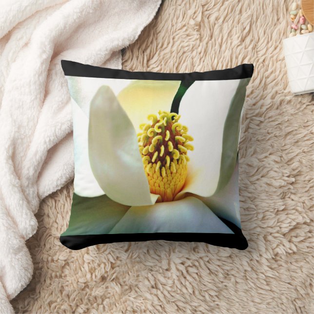 Magnolia Bloom Macro Kissen (Decke)