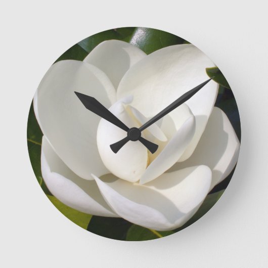 Magnolia Bloom Runde Wanduhr (Vorderseite)