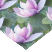 Magnolia-Blume-Muster Tischdecke (Schrägansicht)