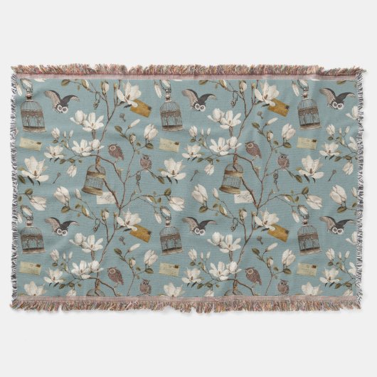 Magnolia Grove with Owls in Duck egg blue Decke (Vorderseite)