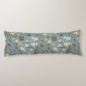 Magnolia Grove with Owls in Duck egg blue Seitenschläferkissen (Rückseite)