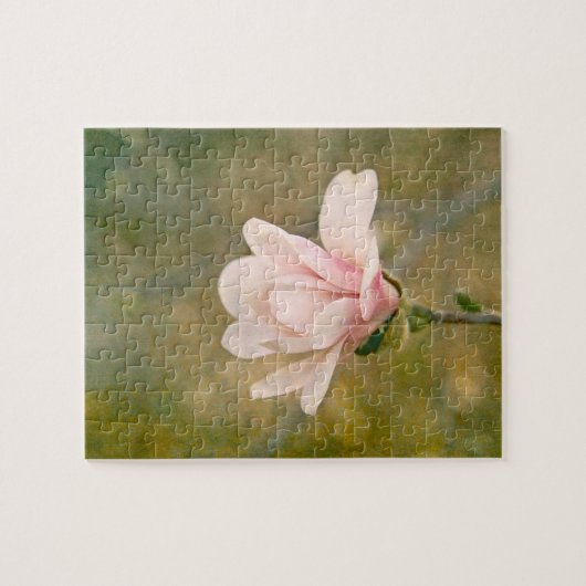 Magnolia Queen Puzzle (Horizontal)