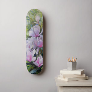 Magnolia Serenity – Florale Kunst von Lukian Skateboard