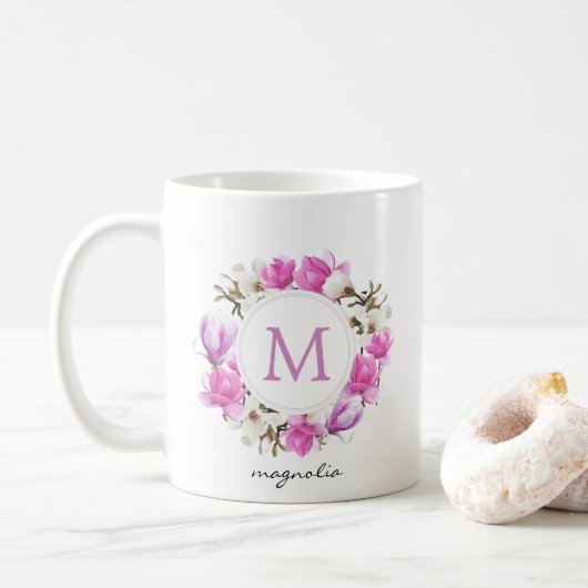 Magnolia Wreath Monogram Kaffeetasse (Mit Donut)