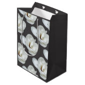Magnolie auf dunkelgrau mittlere geschenktüte (Rückseite Schrägansicht)