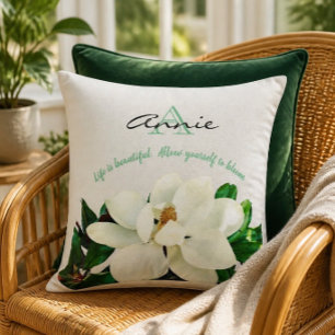 Magnolie in Blüte   Das Leben ist schön Personalis Kissen