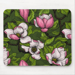 Magnolien blühen auf dunkelgrün mousepad