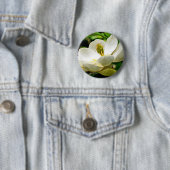 Magnolien-Blumen-nahes hohes Button (Beispiel)