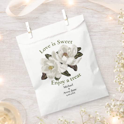 Magnolienblüten Geschenktütchen (Ausgeschnitten)