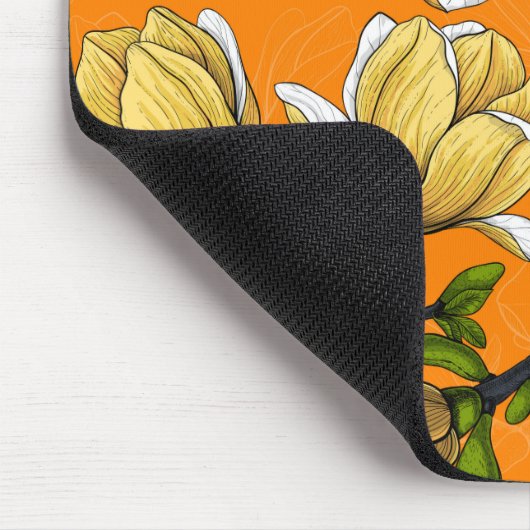 Magnoliengarten in Gelb Mousepad (Ecke)