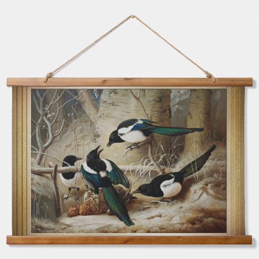 Magpies Rund um eine tote Capercaillie Wandteppich Mit Holzrahmen (Vorne)