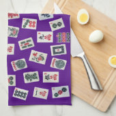 MahJong tiles (symbols) on purple Geschirrtuch (Viertel Falte)