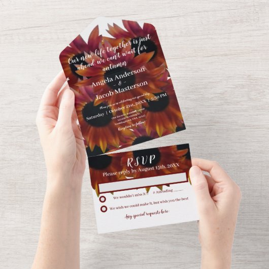 Mahogany Sonnenblumen Herbsthochzeit All In One Einladung (Abreißen)