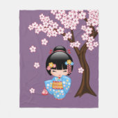 Maiko Kokeshi Doll - Blue Kimono Geisha Girl Fleecedecke (Vorderseite)