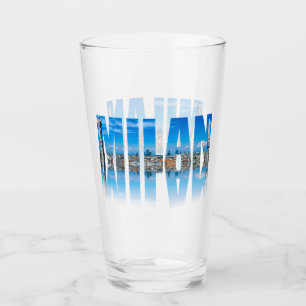 Mailänder Label aus der Skyline Mailands in Italie Glas