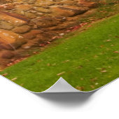 Maine, altes Gebäude aus Stein und Holzstall in Poster (Ecke)