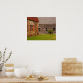 Maine, altes Gebäude aus Stein und Holzstall in Poster (Küche)