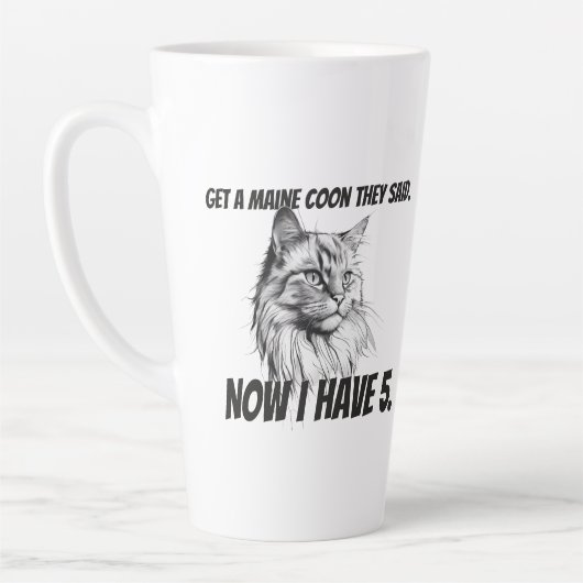 Maine Coon Cat komisch schwarz-weiß personalisiert Milchtasse (Links)