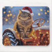 Maine Coon Christmas Cat On an Old Tractor Mousepad (Vorne)