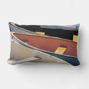 Maine, Rockland. Bunte Boote in Rockland Lendenkissen