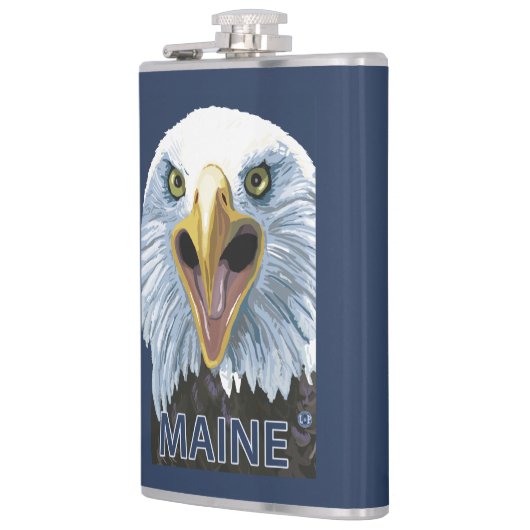 MaineEagle herauf nahes Flachmann (Links)