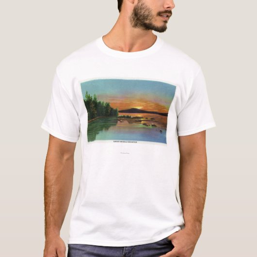 MaineSunset Ansicht über kahlen Berg T-Shirt (Vorderseite)