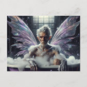 Mairy älder man Gray Hair in der Lila Badewanne Postkarte (Vorderseite)