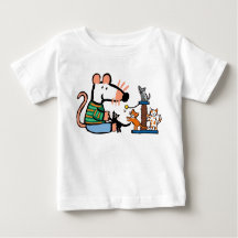 Maisy Plays mit Kittens