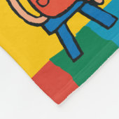 Maisy schreibt Postkarten unter blauen Regenschirm Fleecedecke (Ecke)