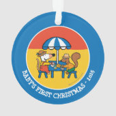 Maisy schreibt Postkarten unter blauen Regenschirm Ornament (Rückseite)