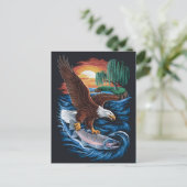 Majestät im Flug: Adler stürzt über Fisch Postkarte (Stehend Vorderseite)