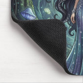 Majestätische Frau mit silbernem Kleid Mousepad (Ecke)