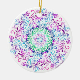 Majestätische Kaleidoskop-Mandala auf Weiß Keramikornament