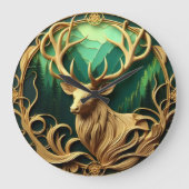 Majestätischer Buck, der in einen ruhigen Wald hin Große Wanduhr (Vorderseite)