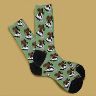 Majestätischer Dickhorn-Braunschaf-Widder Grüne Be Socken