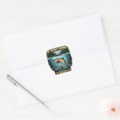 Majestätischer Fisch Schwimmen Verweilen Sie auf e Quadratischer Aufkleber (Umschlag)