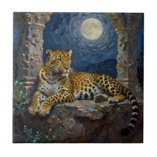 Majestätischer Leopard auf Klippenvorsprung Fliese