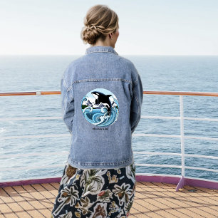 Majestätischer Orca-Schwertwal Blaue Wellen Ozean Jeansjacke